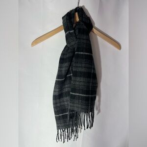 RBM Collection 100% New Wool* Black/Grey Scarf